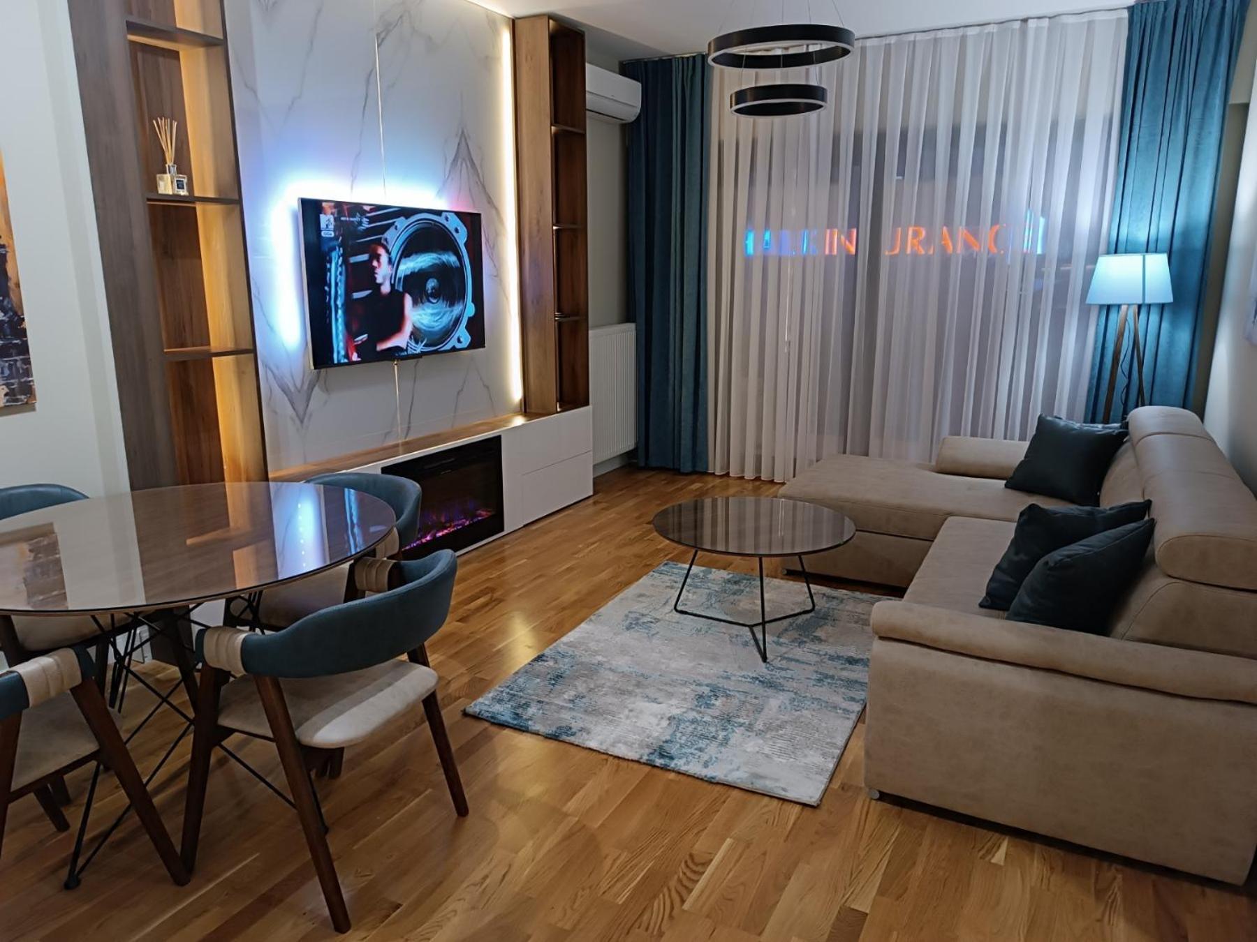 Anika Luxury Apartment At Diamond Center Skopje Ngoại thất bức ảnh