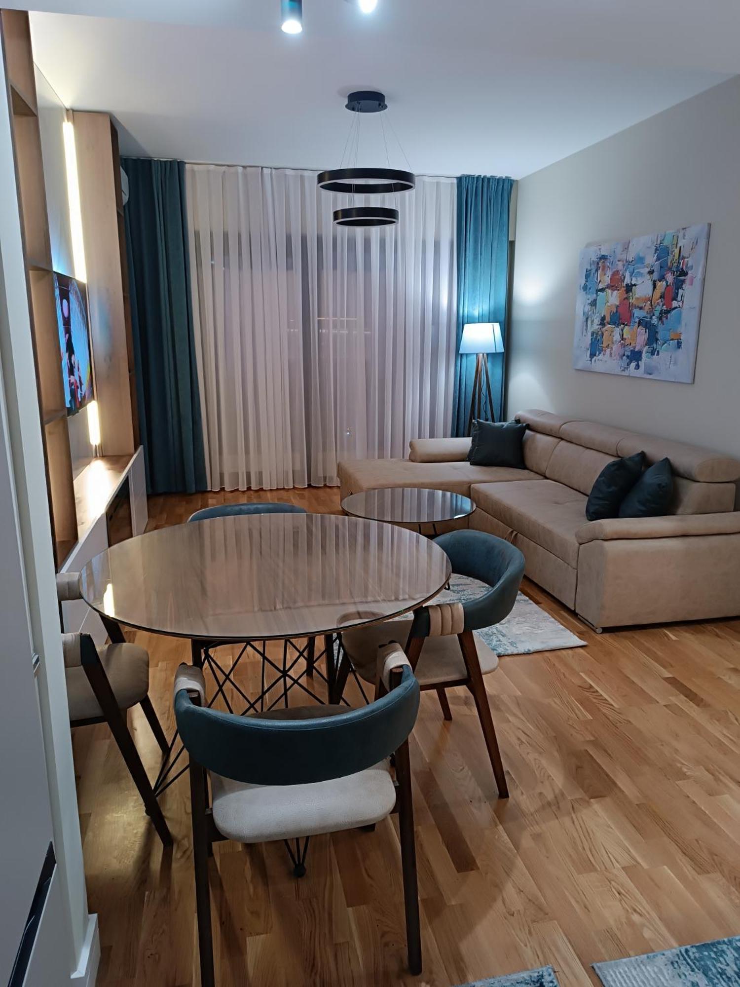 Anika Luxury Apartment At Diamond Center Skopje Ngoại thất bức ảnh