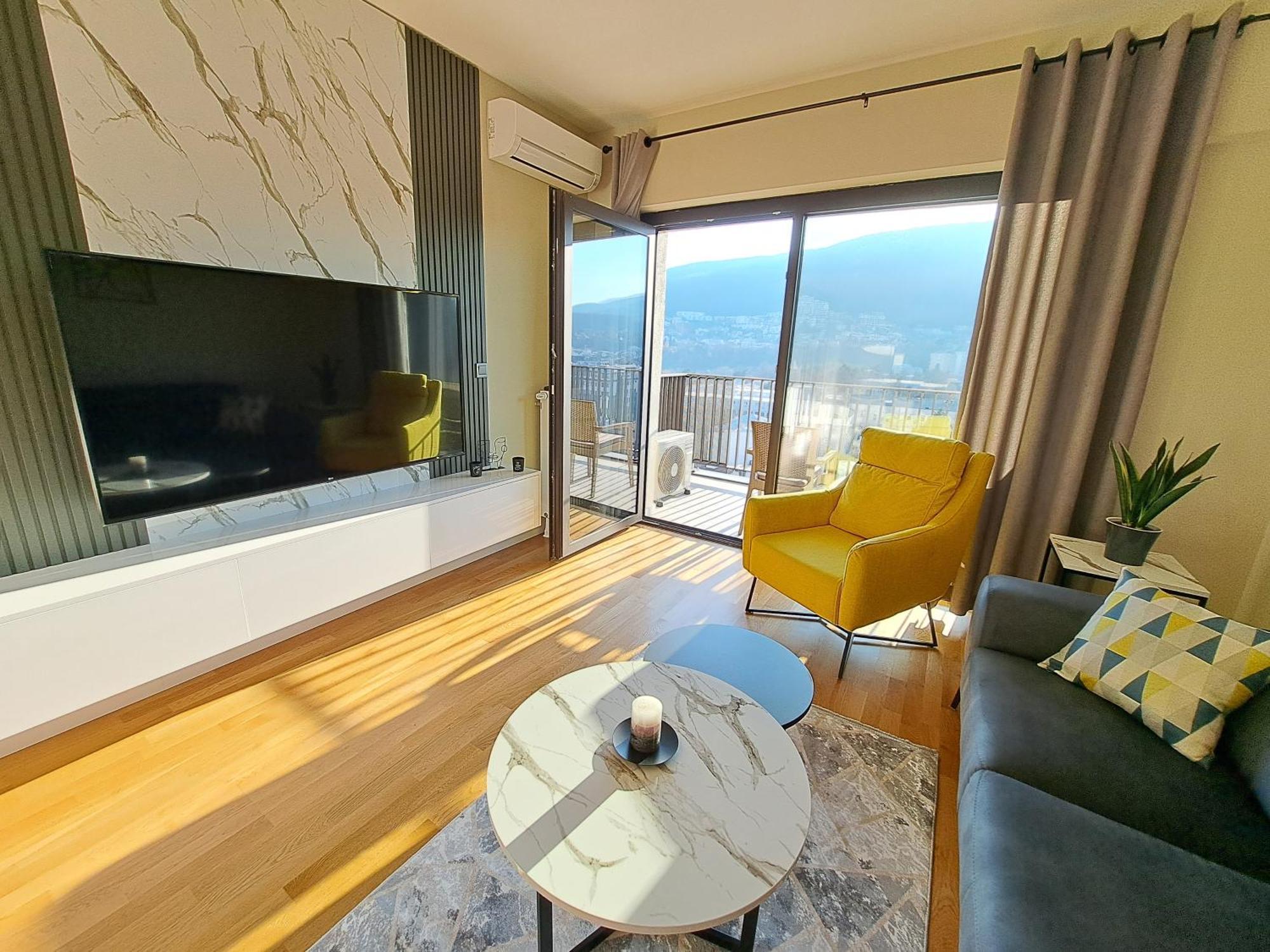 Anika Luxury Apartment At Diamond Center Skopje Ngoại thất bức ảnh